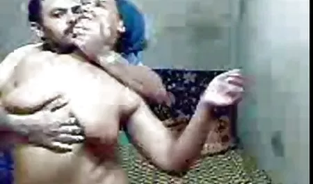 بچه ها به صورت تلیسه روی صورت قرار می گیرند و با خوشحالی اسپرم های ضخیم را دانلود بازی های سکس اندروید می بلعند