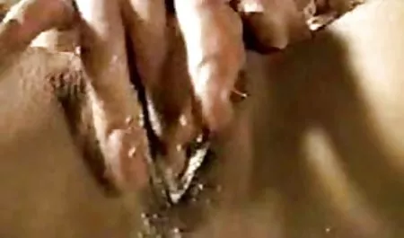 رابطه جنسی با یک دختر موی سرخ در یک دانلود بازی های سکس اندروید اتومبیل در کشور