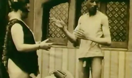 پستچی آگوست ایمز را با دانلود بازیهای سکسی اندروید مشاغل بزرگ در مقعد پاره کرد و گونه اش را با اسپرم پر کرد