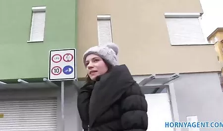 Redhead دانلود بازیسکسی اندروید Felicia Clover در حین مقعد با یک حامل در اتاق خواب مقید شد