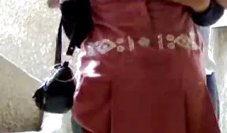 شخص پس از دوره مقدماتی طولانی ، یک زن ژاپنی دانلود بازی اندروید سکسی باریک را در حمام خیره می کند